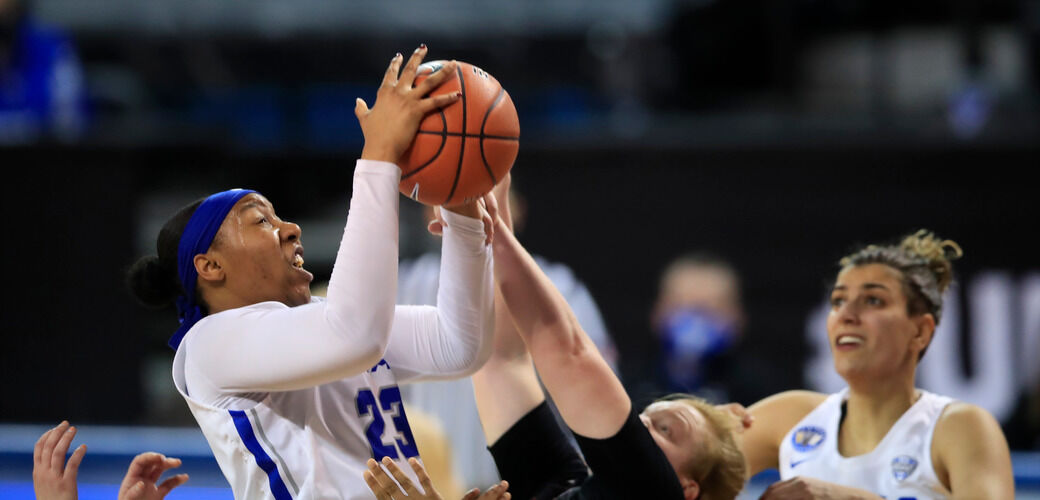 UB 82, Bowling Green 74